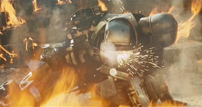 Iron Man shot in the knee, DejaReviewer