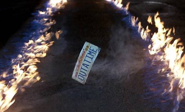 Réplique "You're Fired" De Retour Vers Le Futur - Accessoire Dérivé 1:1, En Papier, 2015, Marty McFly